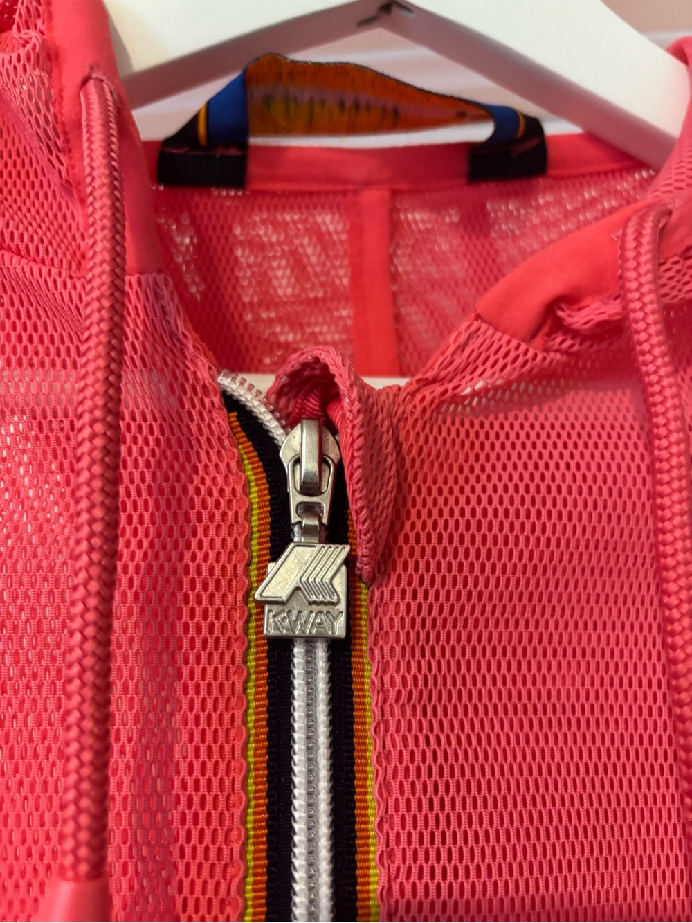 K-Way Coral Red Hooded Mesh Jacket - Picture 3 of 13